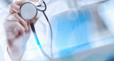 印度疫情失控引爆全球防護(hù)用品剛需，英科醫(yī)療迎來(lái)增長(zhǎng)契機(jī)